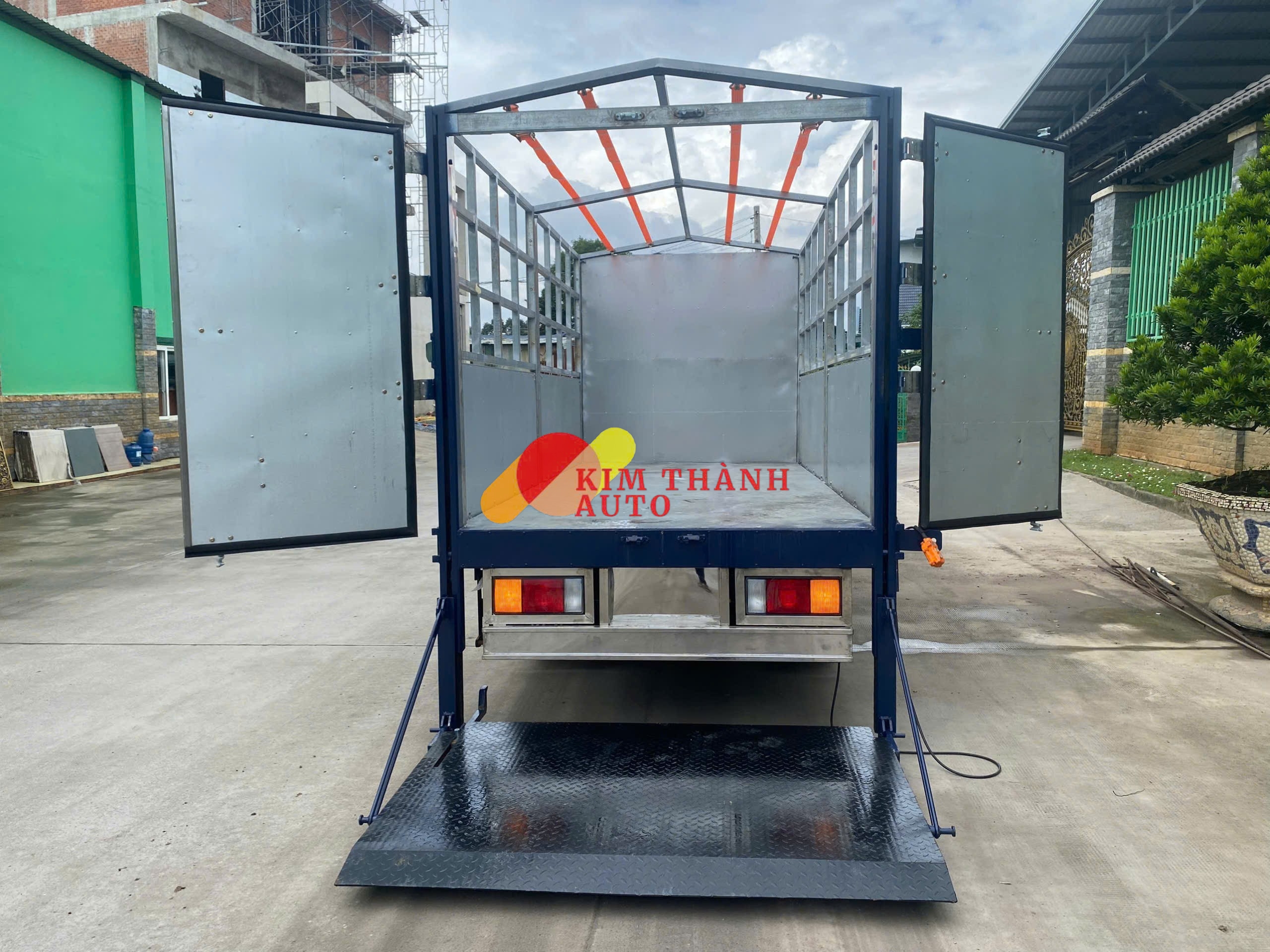 Xe tải Hyundai N500L 1.9 Tấn thùng bạt bửng nâng - Ảnh 7