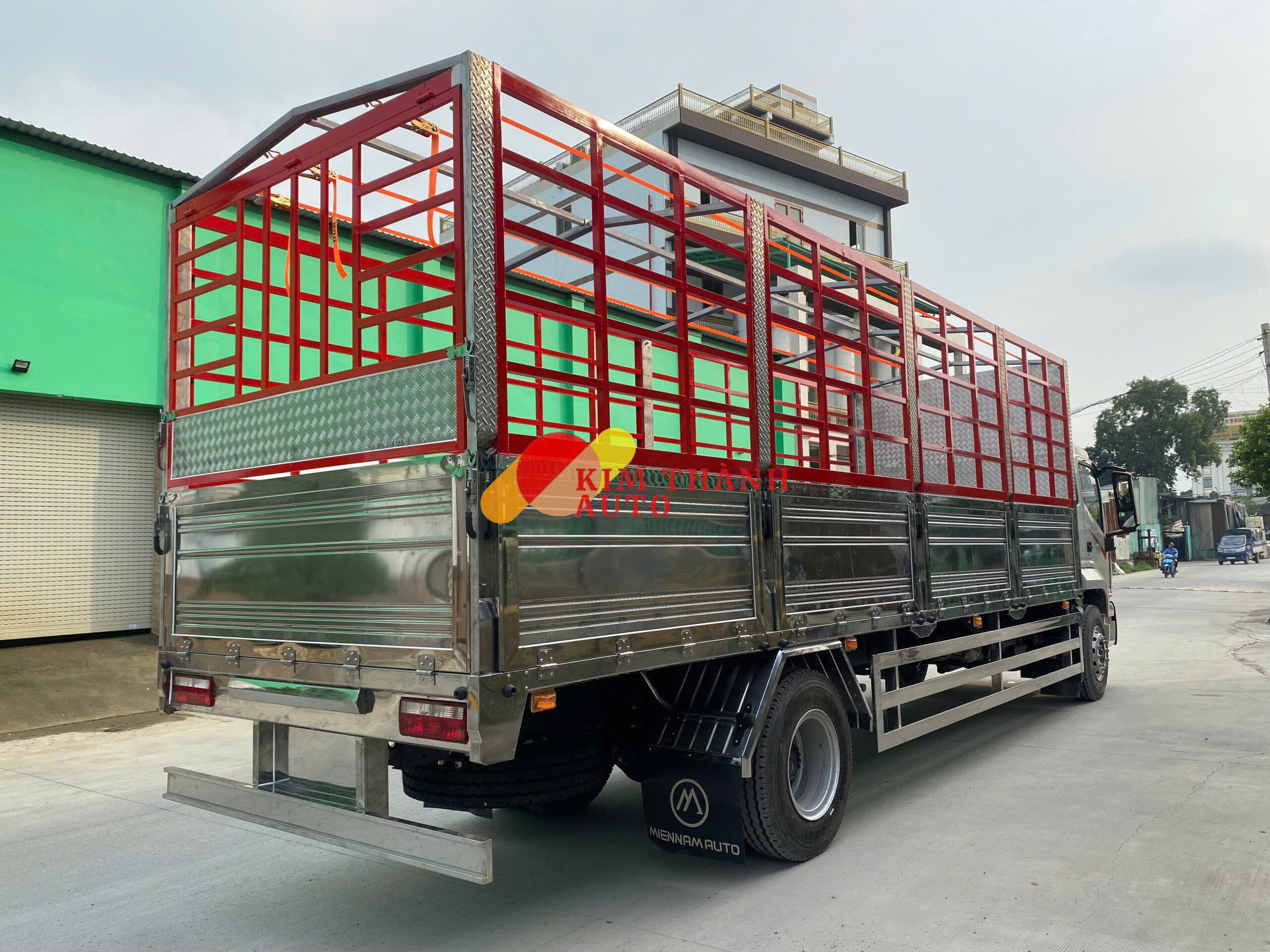 Xe tải JAC DAWOS 8 tấn thùng dài 8.2m - Ảnh 4