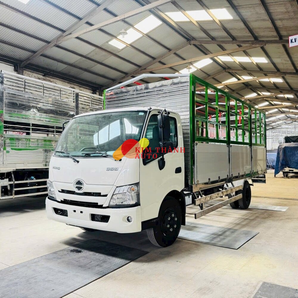 Xe Hino XZU720L 3T5 Thùng Mui Bạt 5m2 - Ảnh 4