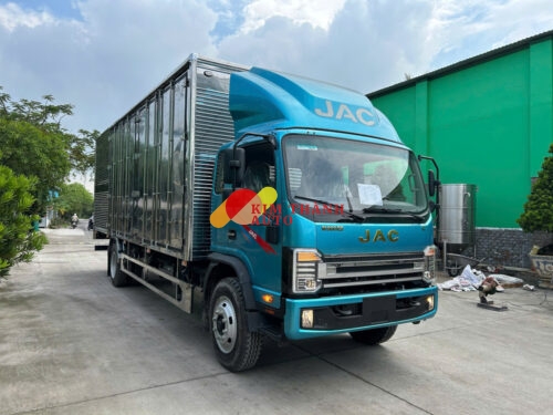 Xe Tải JAC N900 Plus 9 Tấn Thùng Kín 7M7