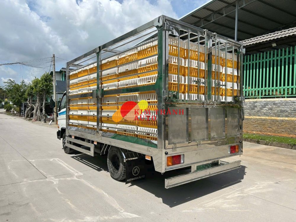 Xe Hyundai W11S 6T5 Thùng Chở Gia Cầm 4M9 - Ảnh 5